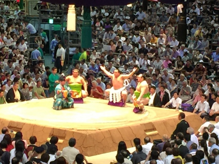 大相撲名古屋場所